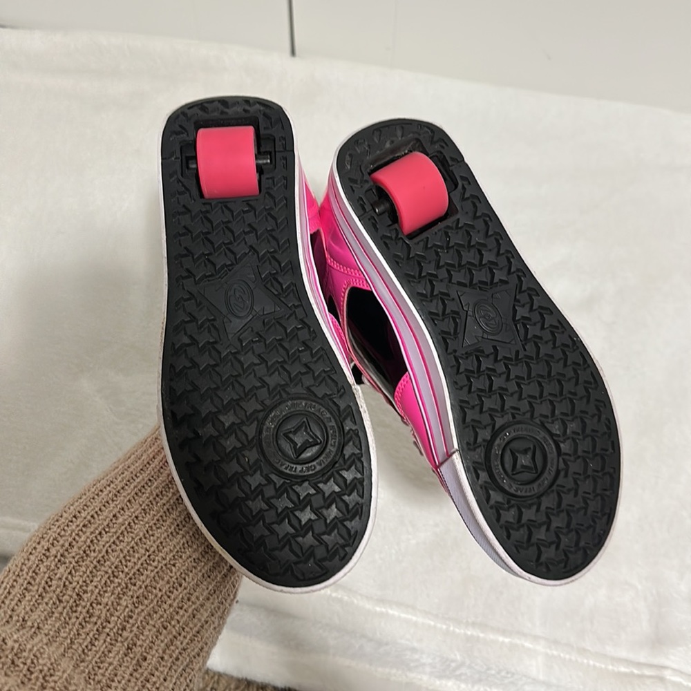 Heelys Hot Pink/Black/White Roller Lace Up Sneakers Womens 6/Youth 5 - Picture 6 of 13
